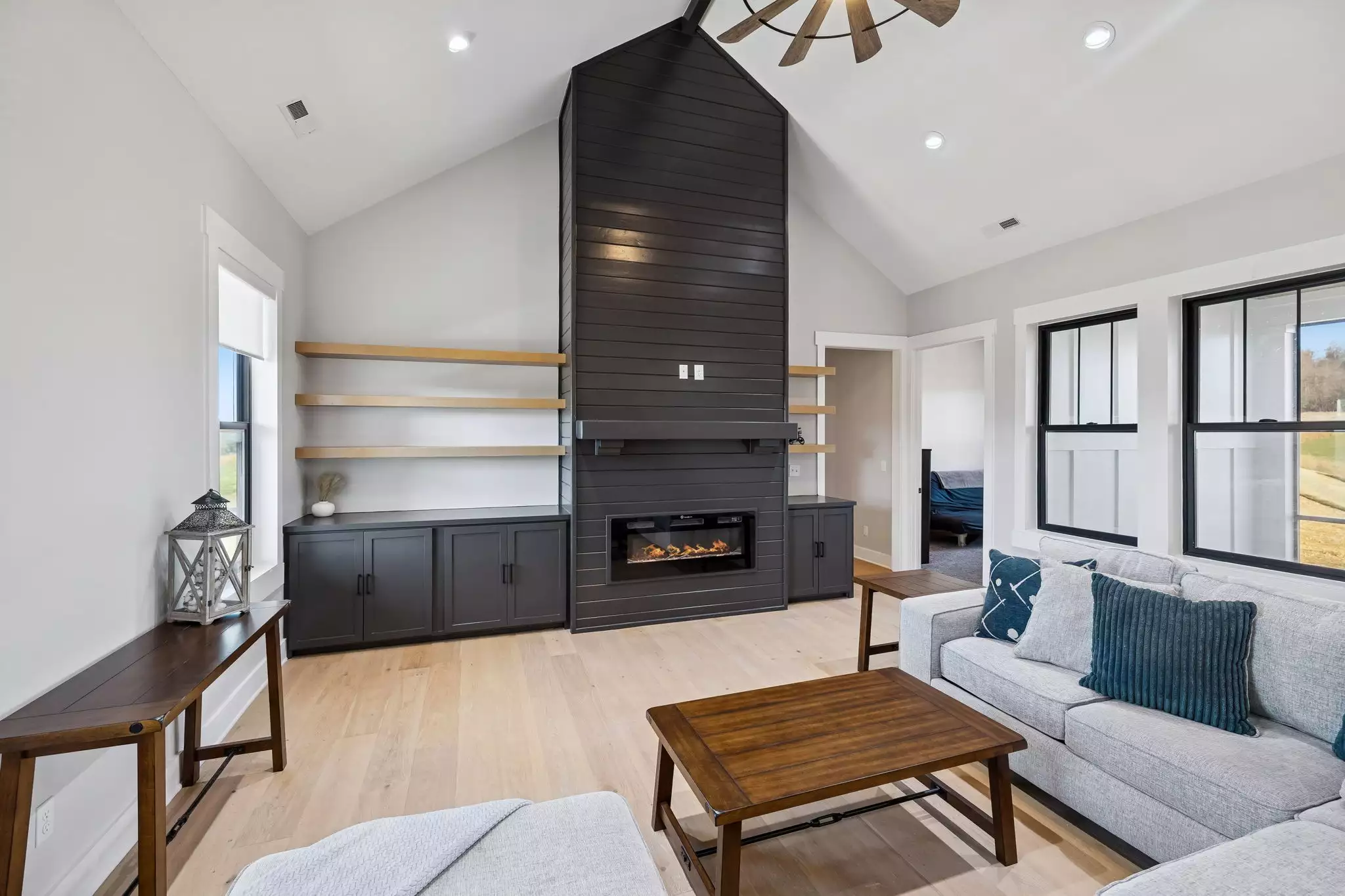 763 Thompson Creek Rd, Shelbyville, TN  37160