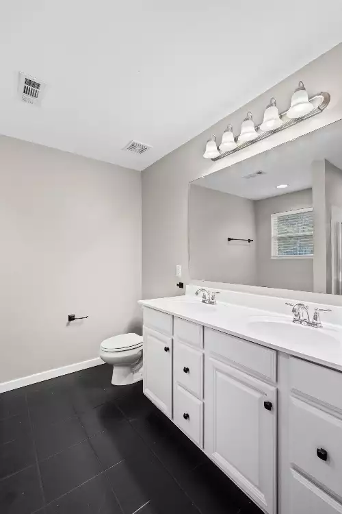 2569 Jordan Ridge Dr, Nashville, TN  37218