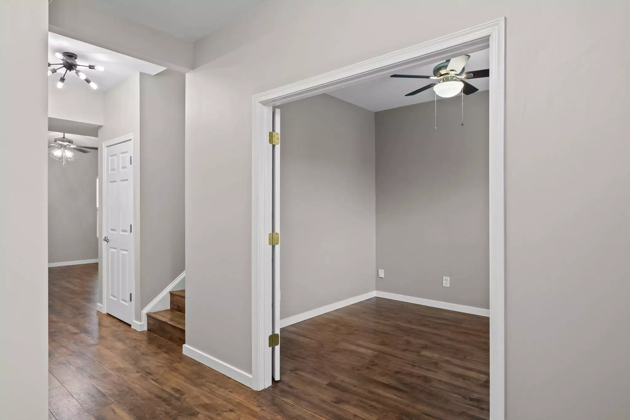 2569 Jordan Ridge Dr, Nashville, TN  37218