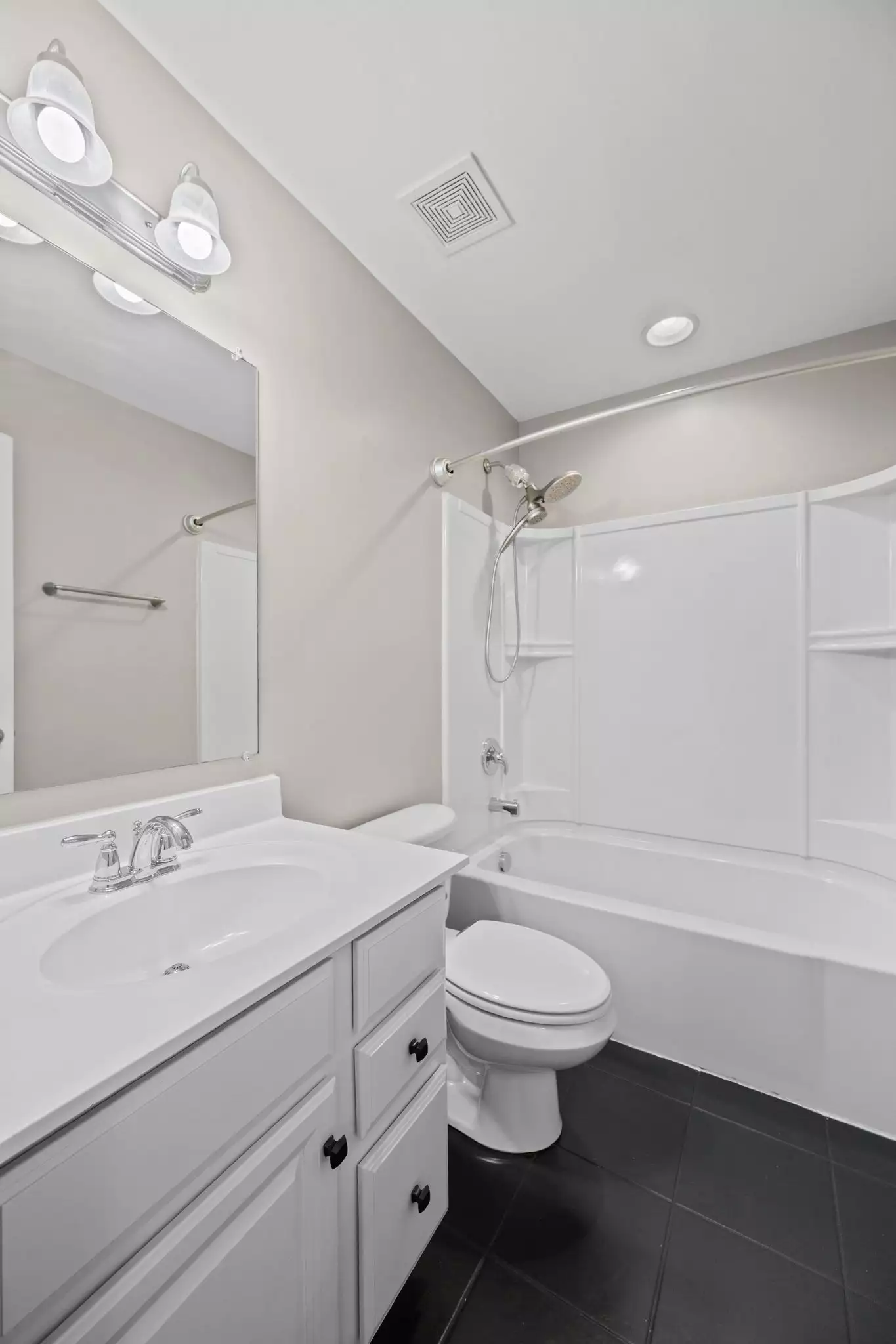 2569 Jordan Ridge Dr, Nashville, TN  37218