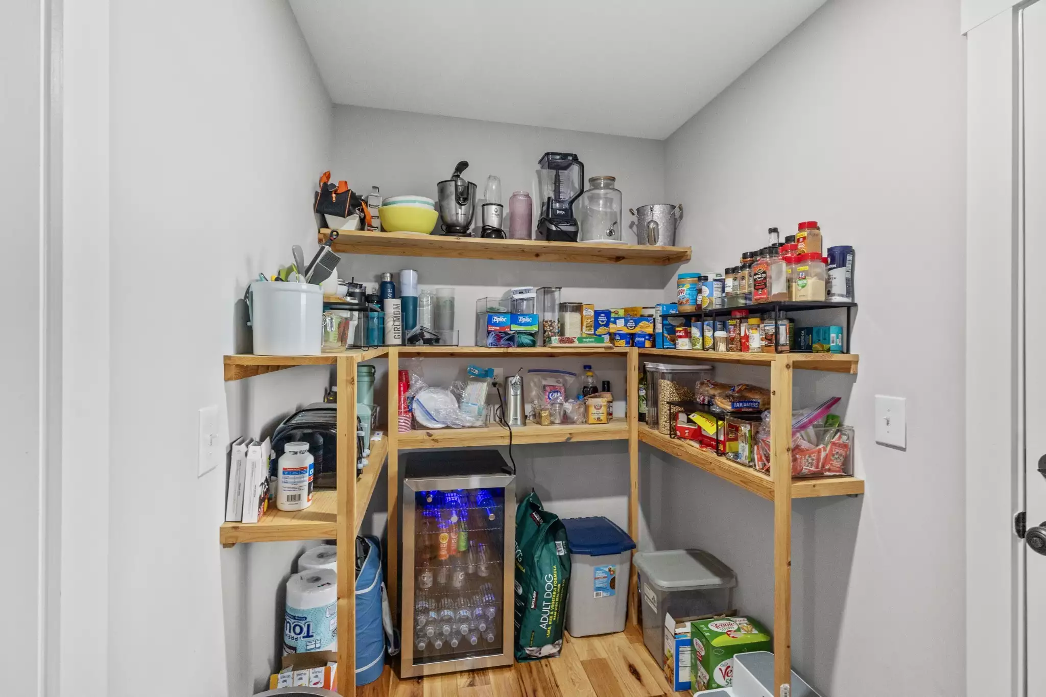 607 Old Columbia Rd, Unionville, TN  37180