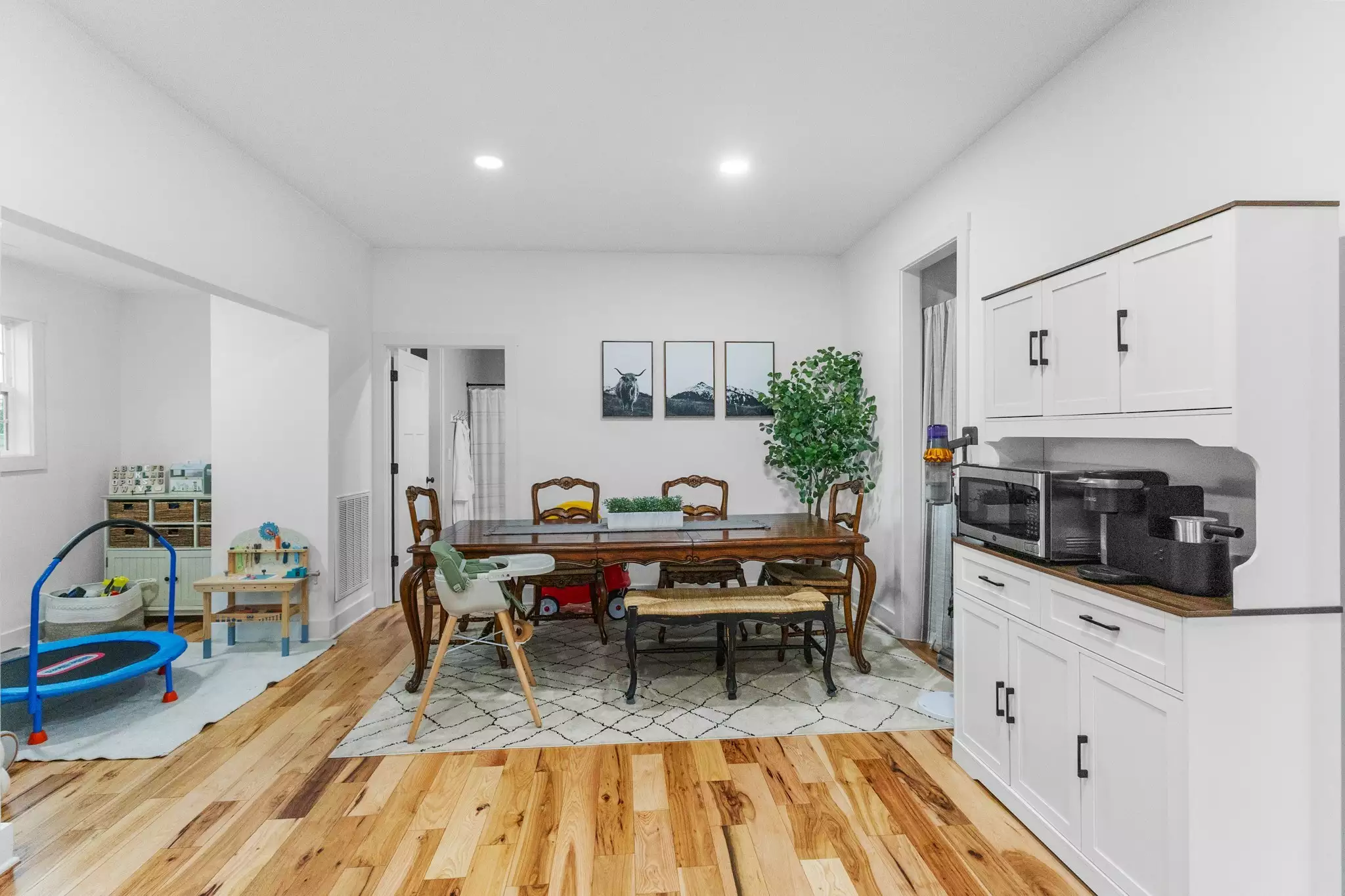 607 Old Columbia Rd, Unionville, TN  37180