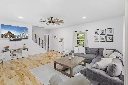 607 Old Columbia Rd, Unionville, TN  37180