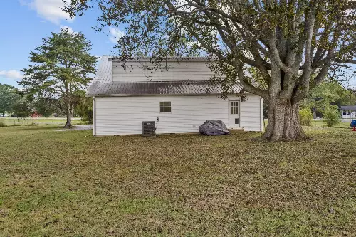 607 Old Columbia Rd, Unionville, TN  37180