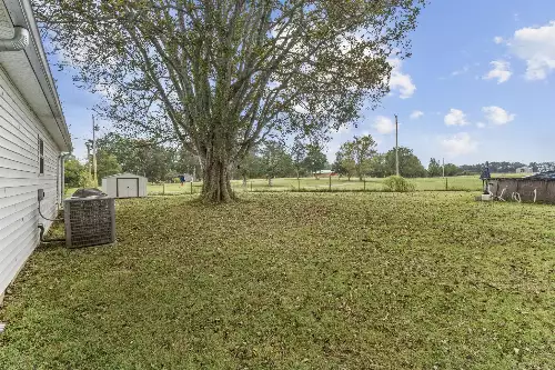 607 Old Columbia Rd, Unionville, TN  37180