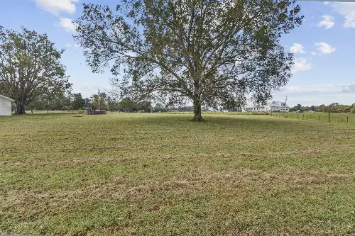 607 Old Columbia Rd, Unionville, TN  37180