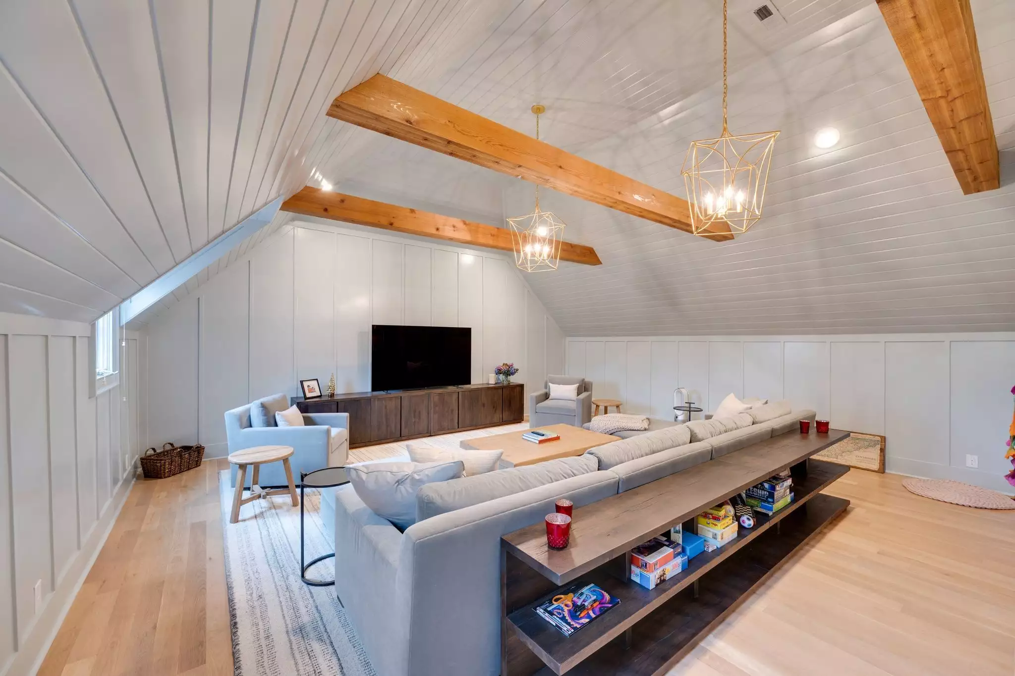 381 Lake Valley Dr, Franklin, TN  37069