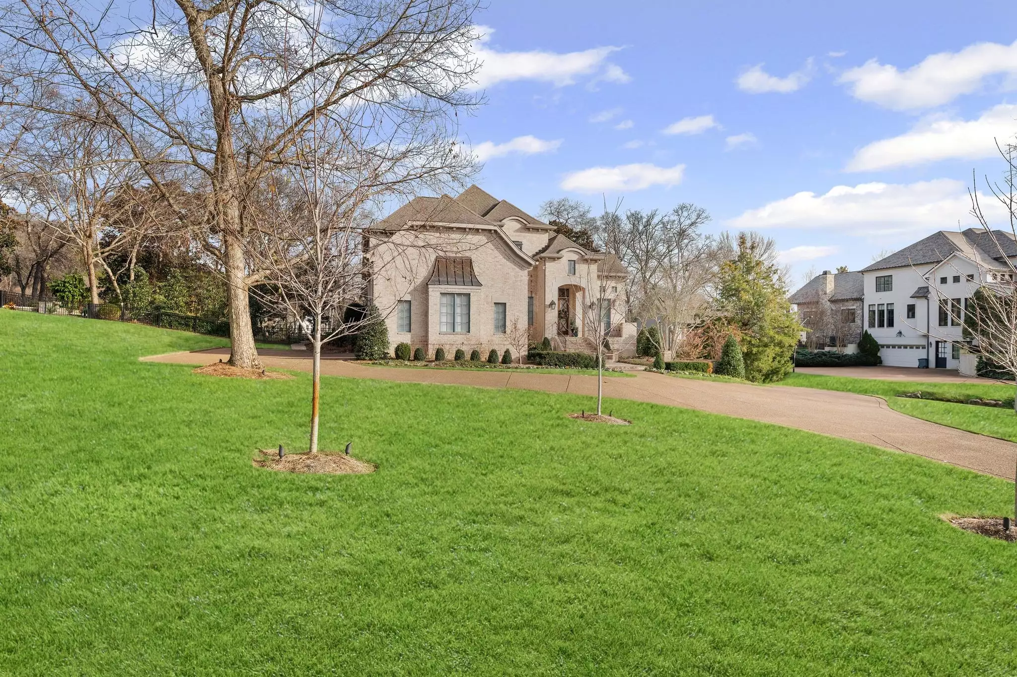 381 Lake Valley Dr, Franklin, TN  37069