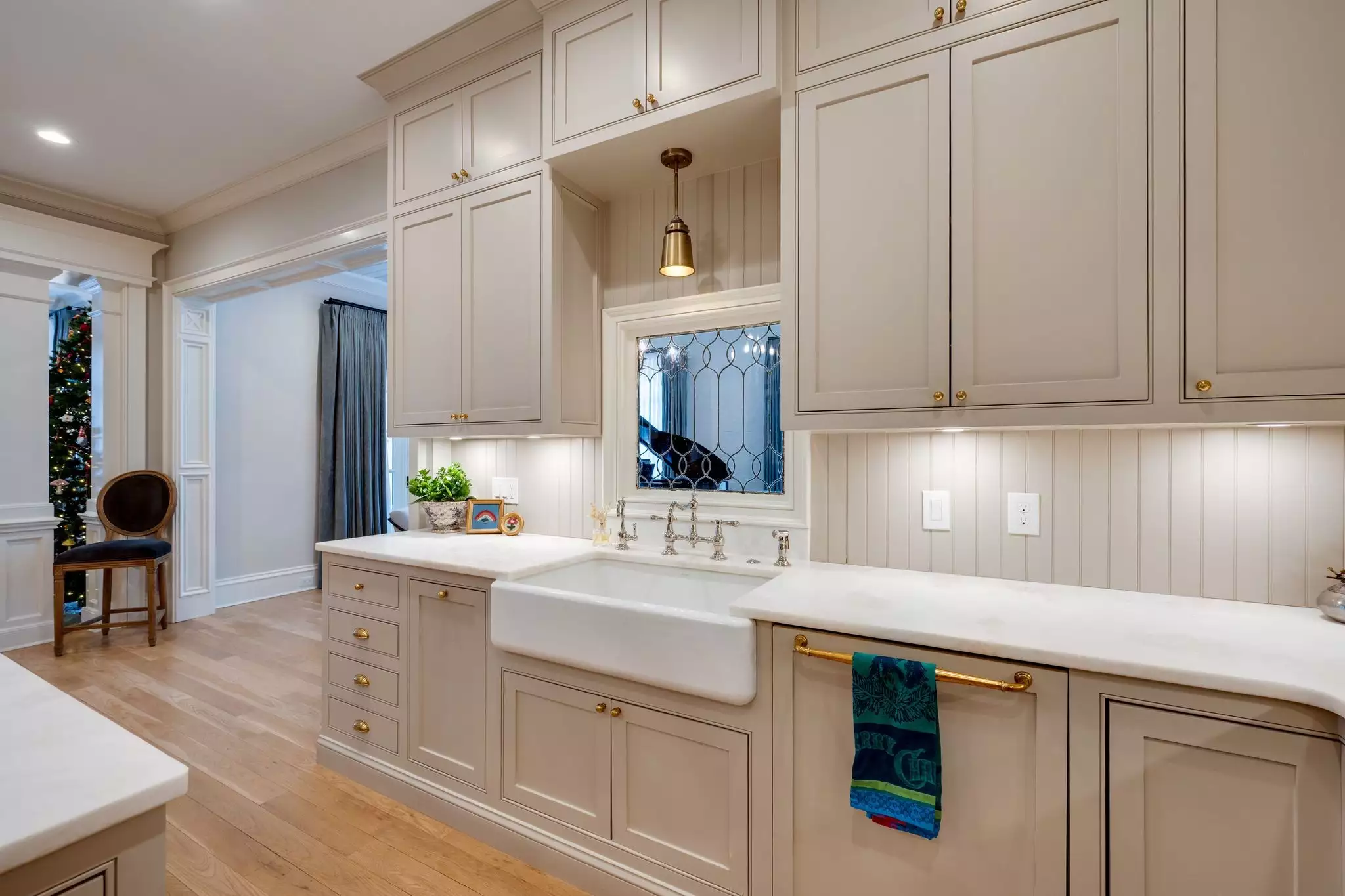 381 Lake Valley Dr, Franklin, TN  37069