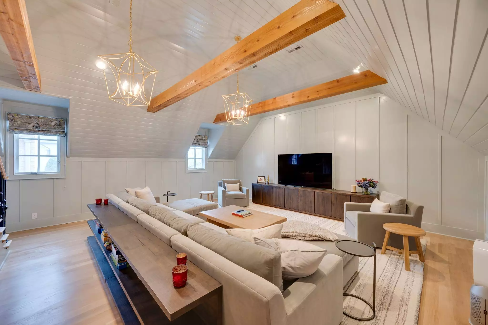 381 Lake Valley Dr, Franklin, TN  37069