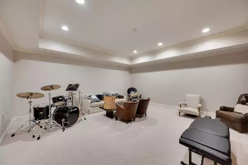 381 Lake Valley Dr, Franklin, TN  37069