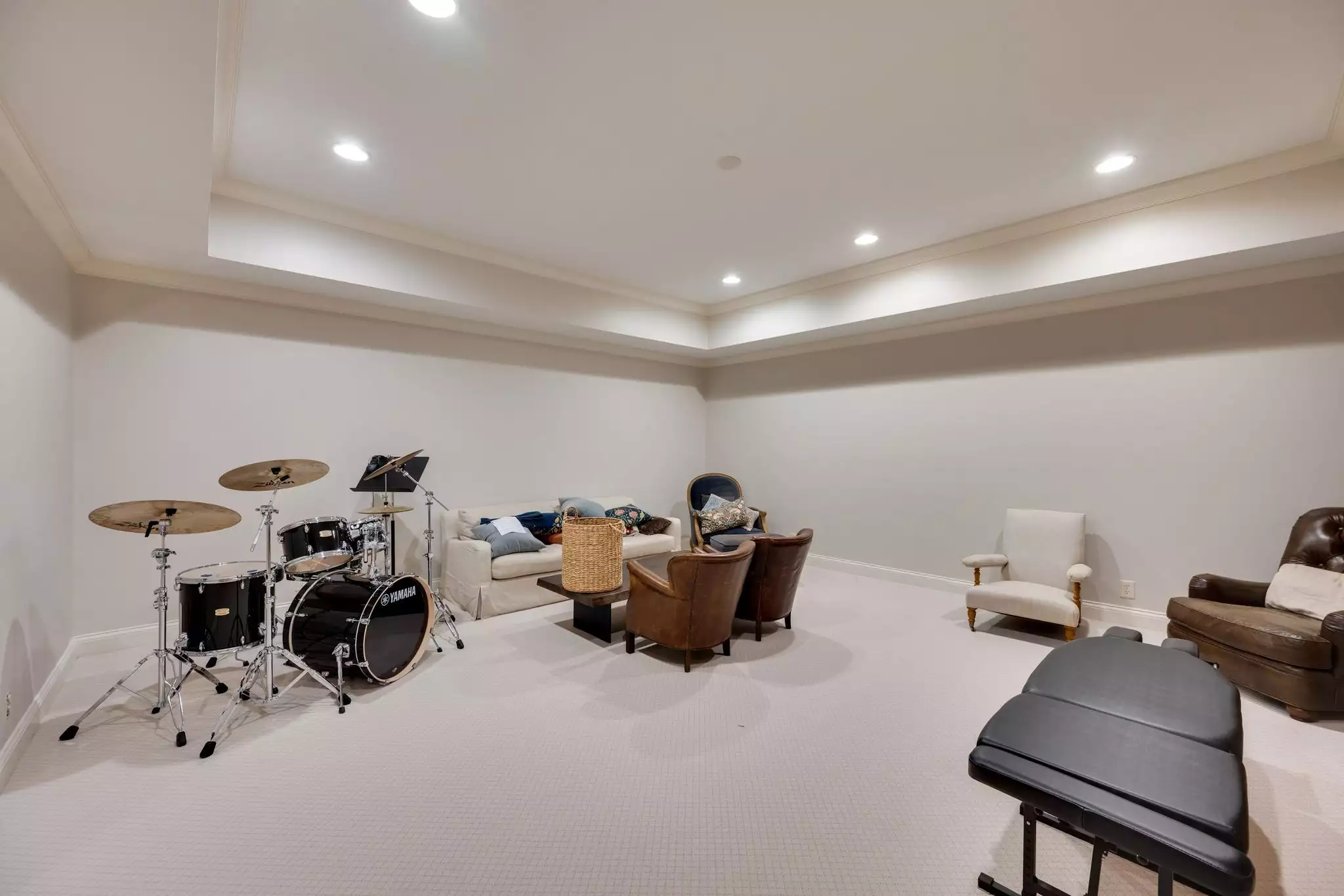 381 Lake Valley Dr, Franklin, TN  37069