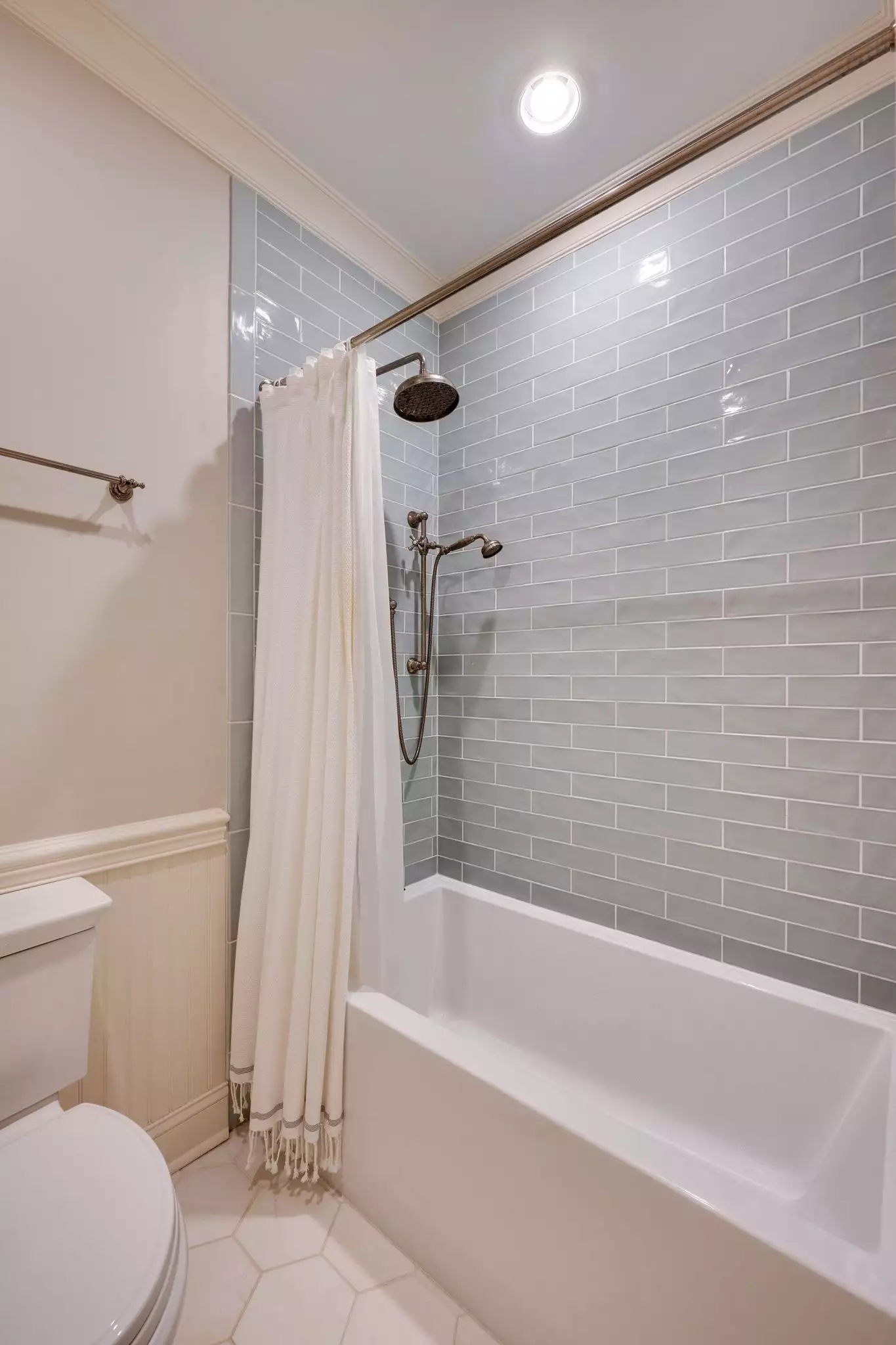 381 Lake Valley Dr, Franklin, TN  37069