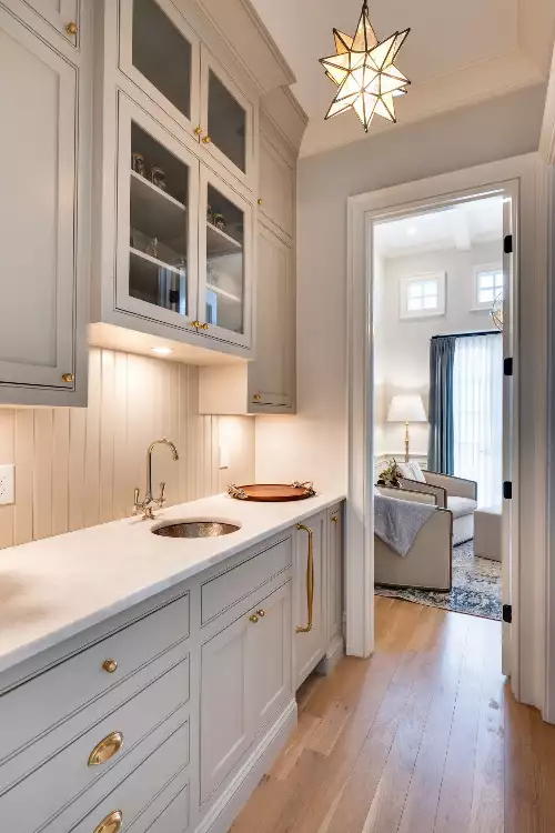 381 Lake Valley Dr, Franklin, TN  37069