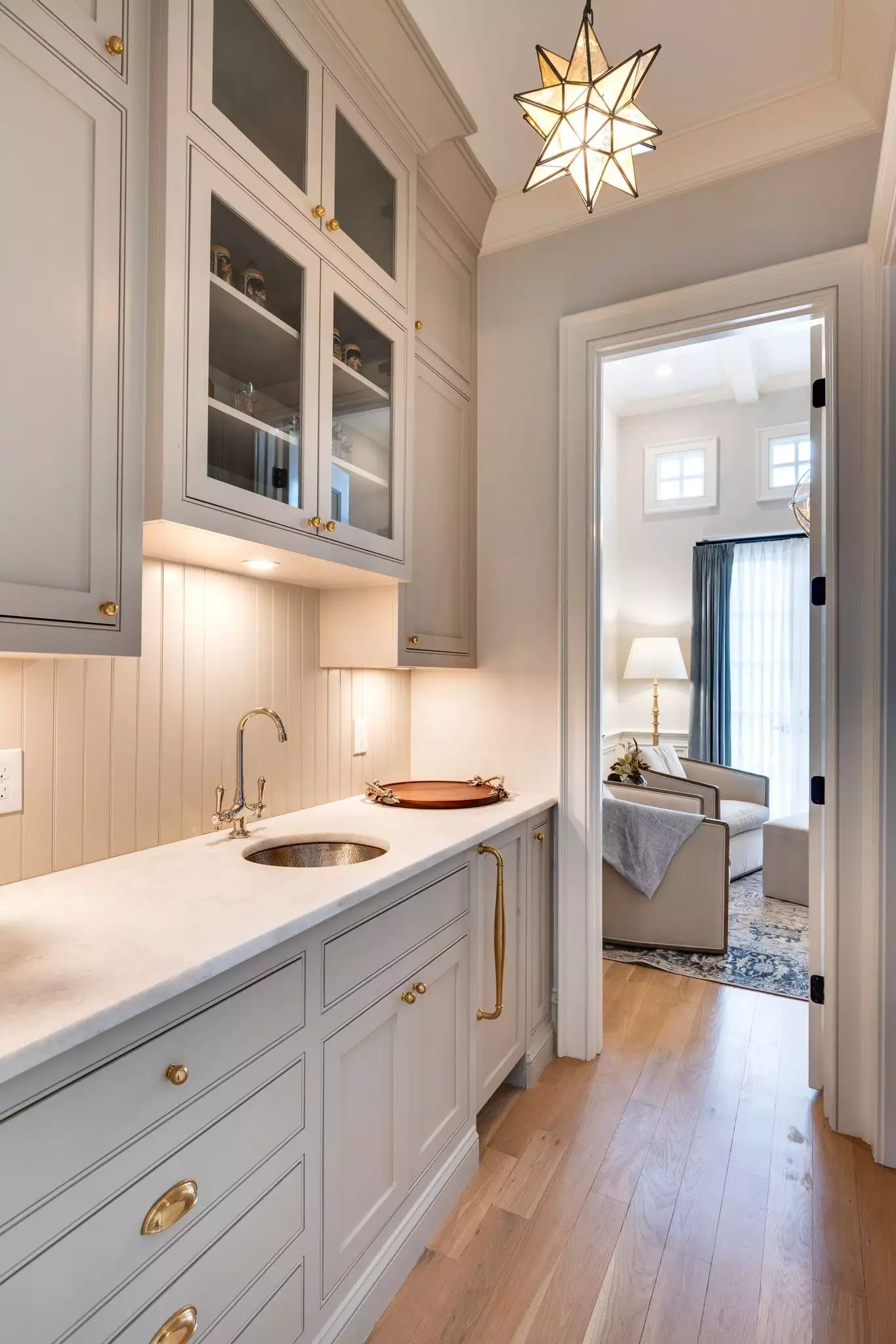 381 Lake Valley Dr, Franklin, TN  37069