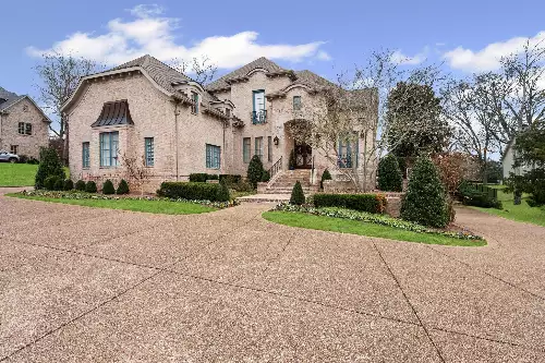 381 Lake Valley Dr, Franklin, TN  37069