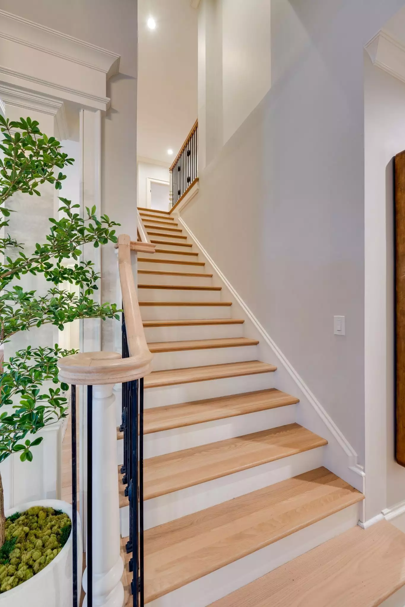 381 Lake Valley Dr, Franklin, TN  37069