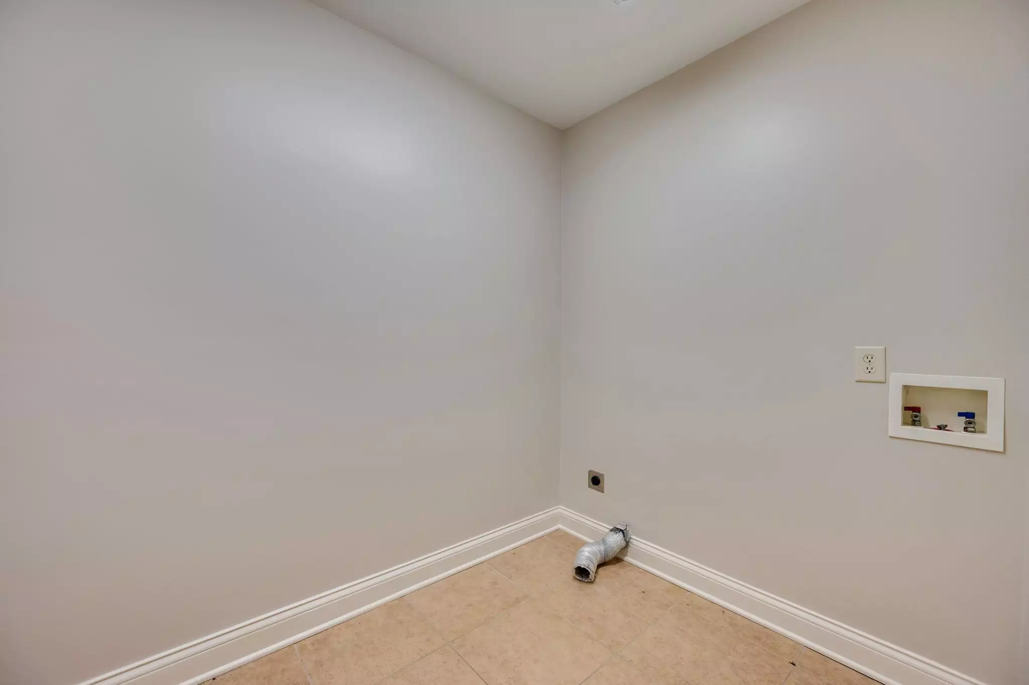 381 Lake Valley Dr, Franklin, TN  37069