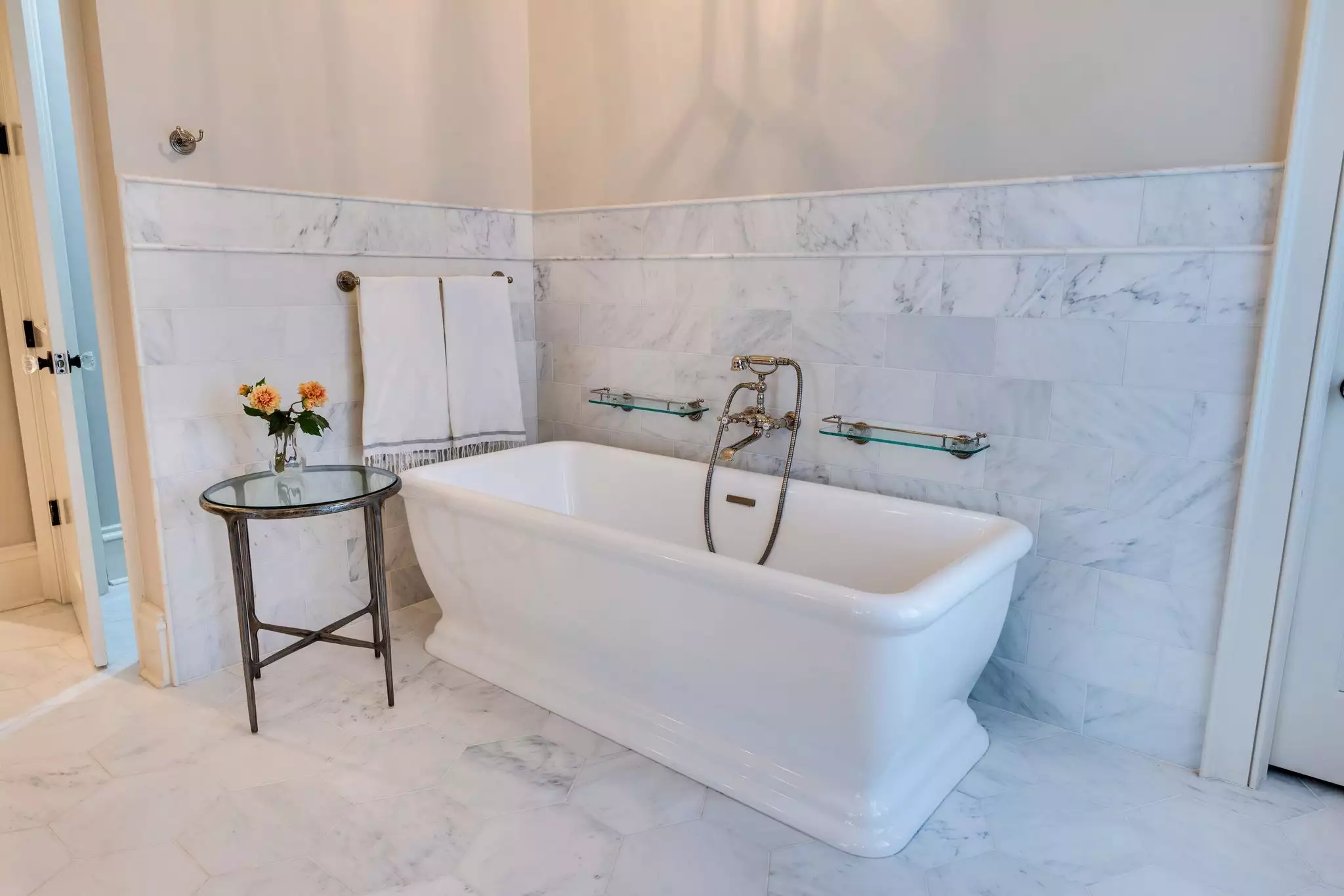 381 Lake Valley Dr, Franklin, TN  37069