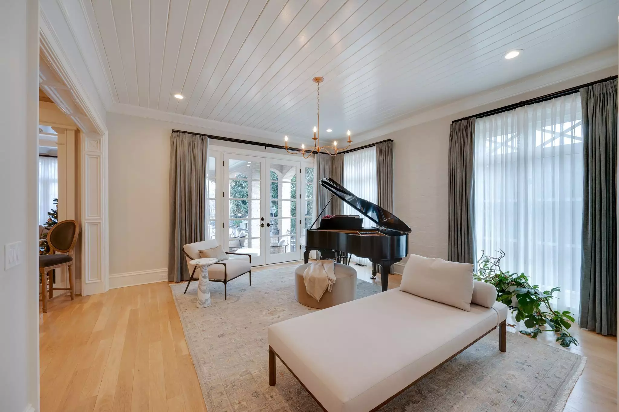 381 Lake Valley Dr, Franklin, TN  37069