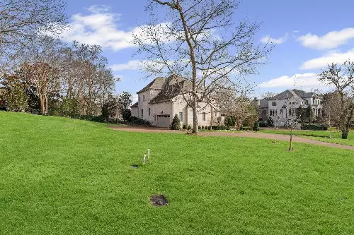 381 Lake Valley Dr, Franklin, TN  37069