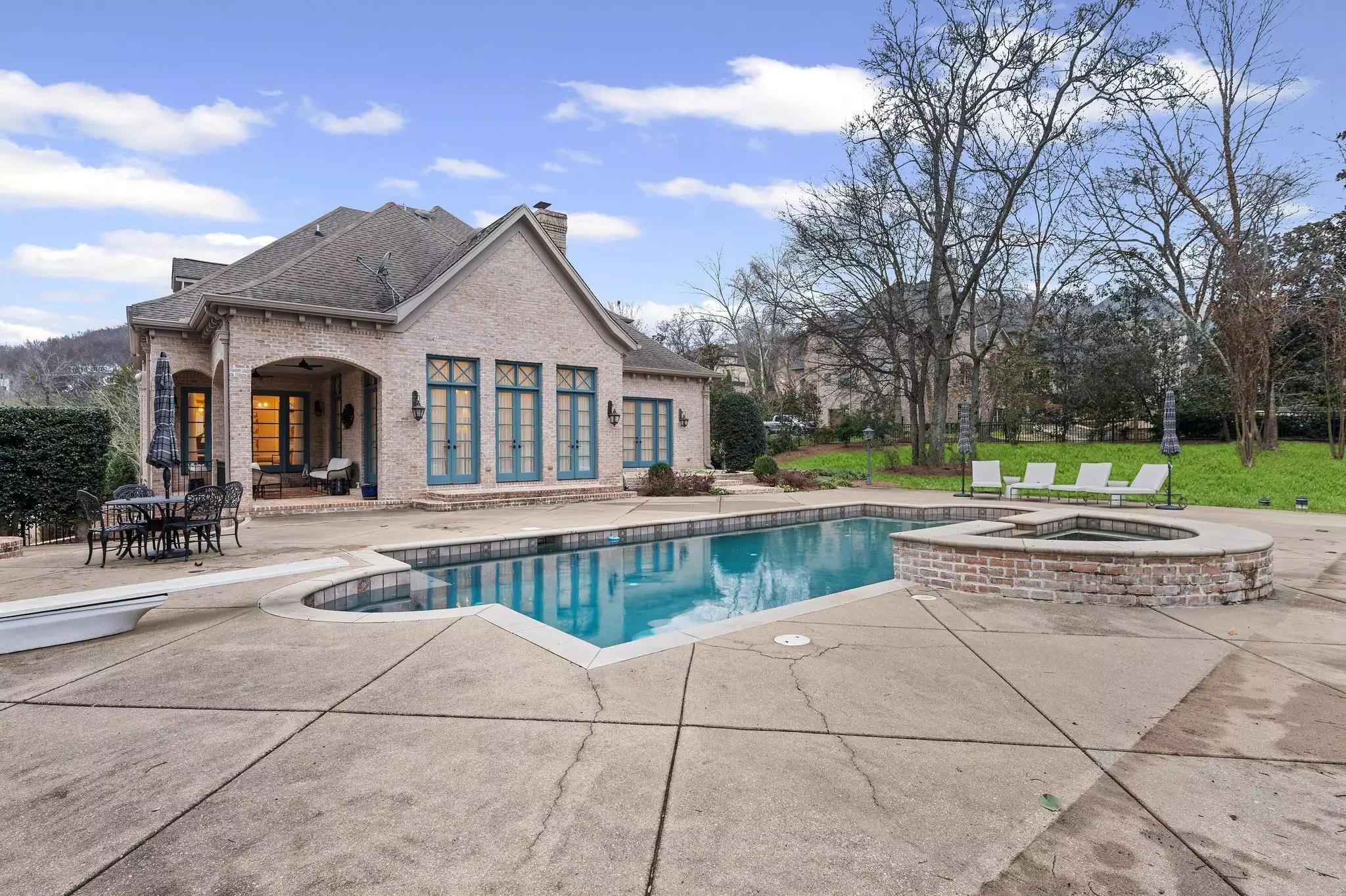 381 Lake Valley Dr, Franklin, TN  37069