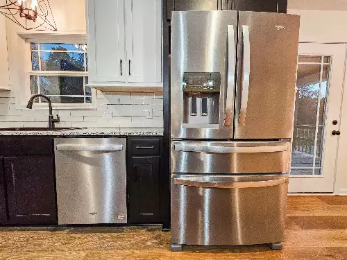 607 Apple Blossom Trl, Shelbyville, TN  37160