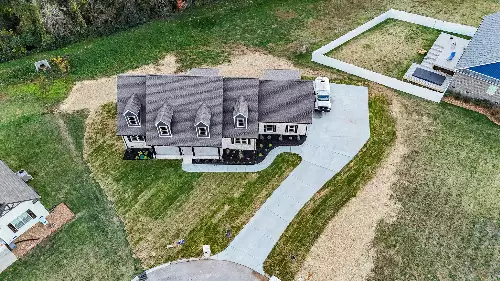 607 Apple Blossom Trl, Shelbyville, TN  37160