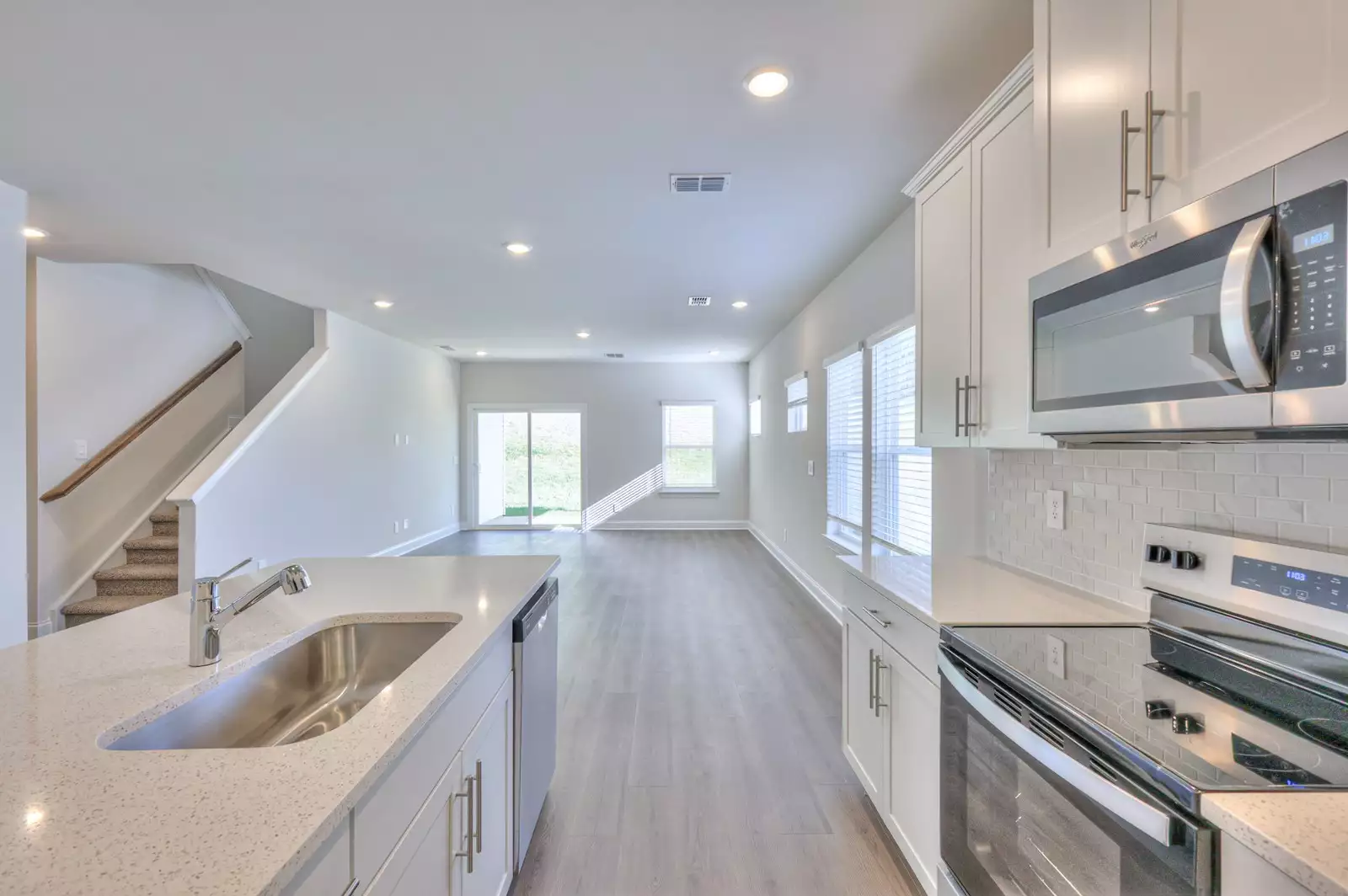 1291 Bluffton Cir, Clarksville, TN  37043