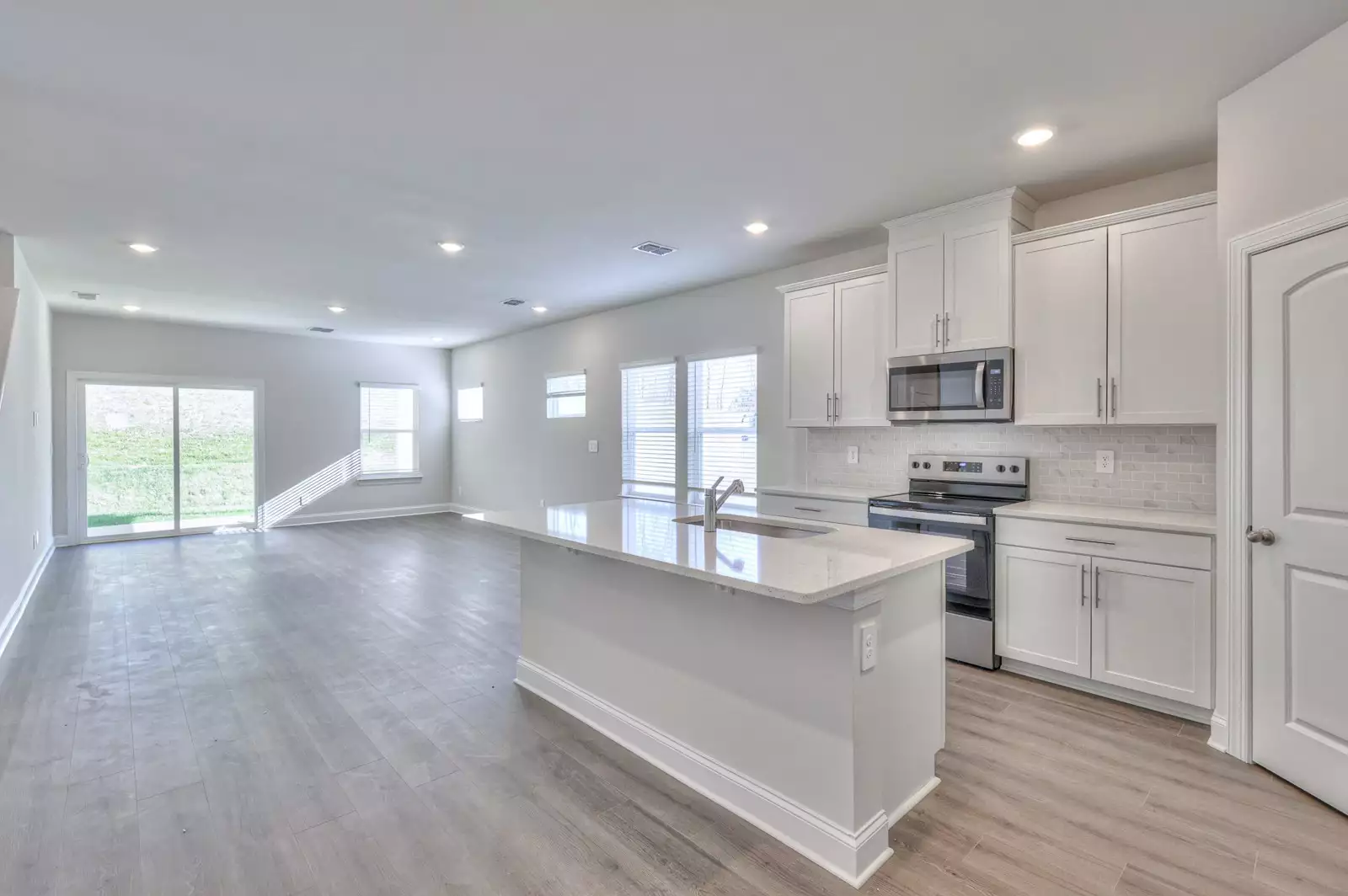 1291 Bluffton Cir, Clarksville, TN  37043