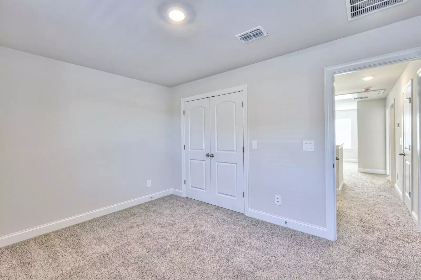 1291 Bluffton Cir, Clarksville, TN  37043