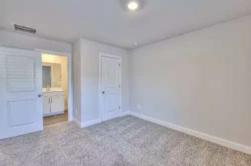 1291 Bluffton Cir, Clarksville, TN  37043