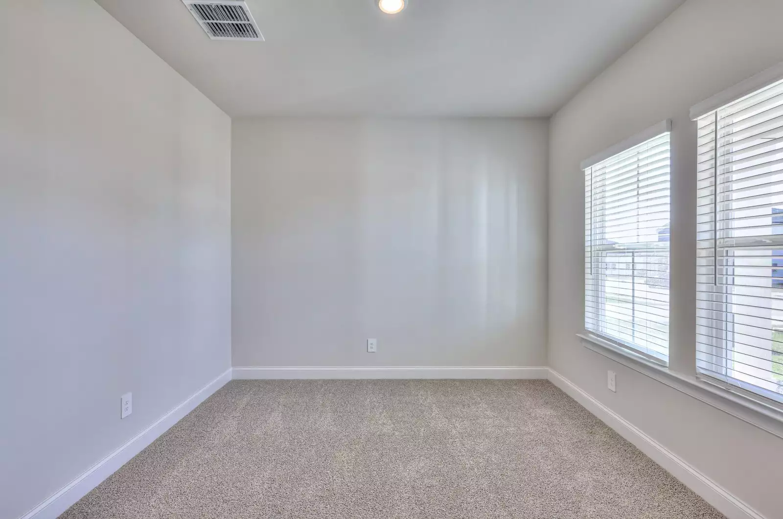 1291 Bluffton Cir, Clarksville, TN  37043