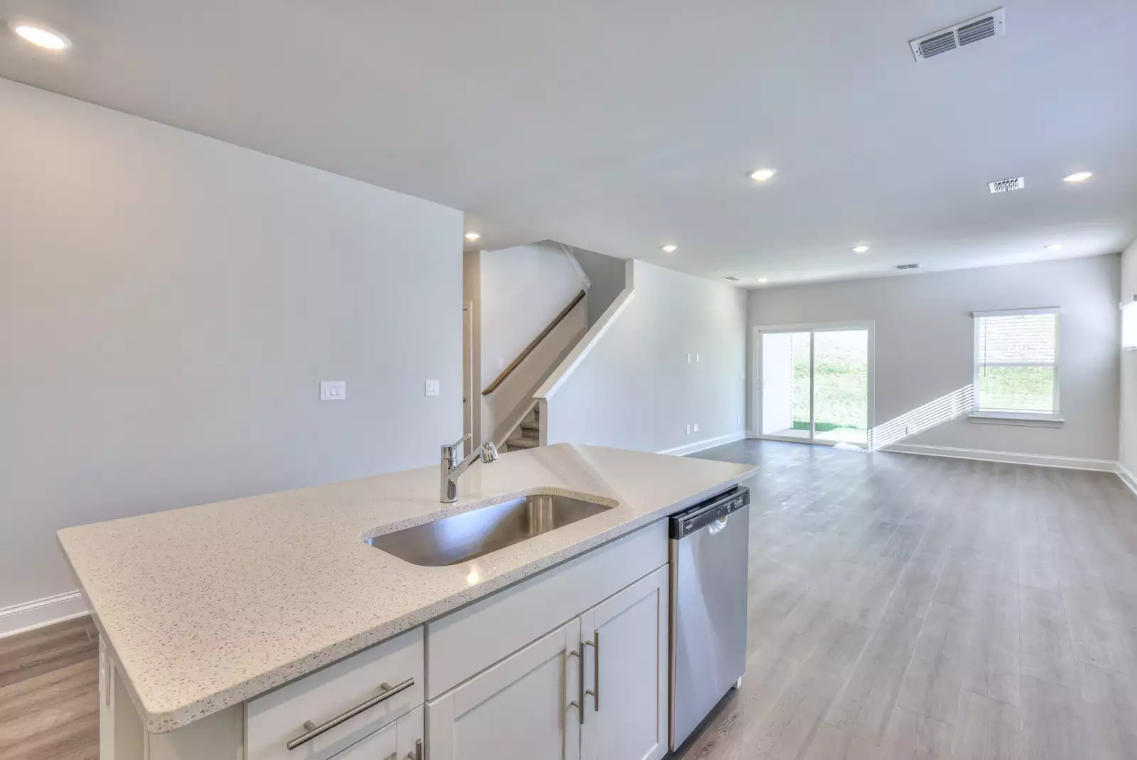 1291 Bluffton Cir, Clarksville, TN  37043