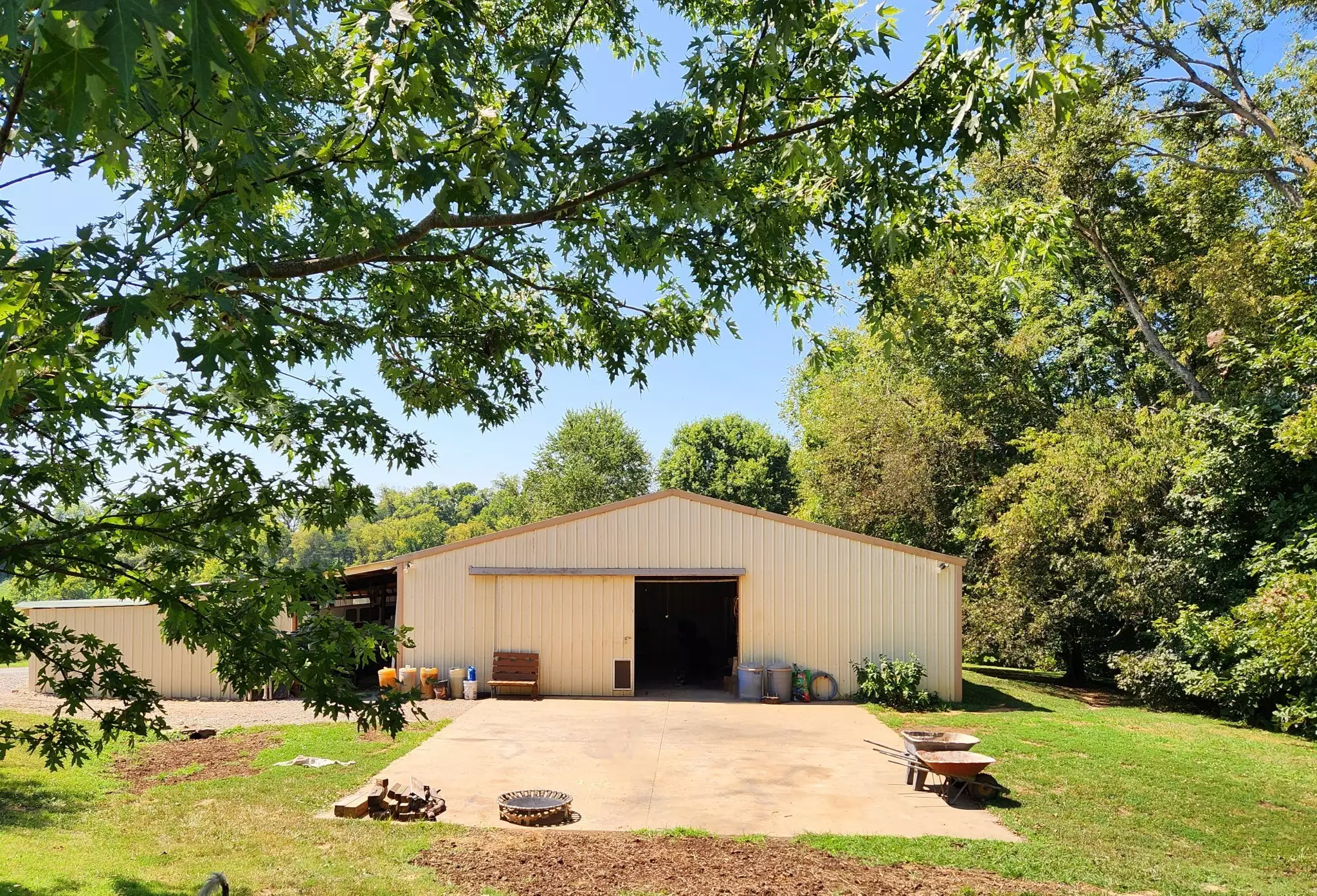 264 Puncheon Camp Rd, Bell Buckle, TN  37020