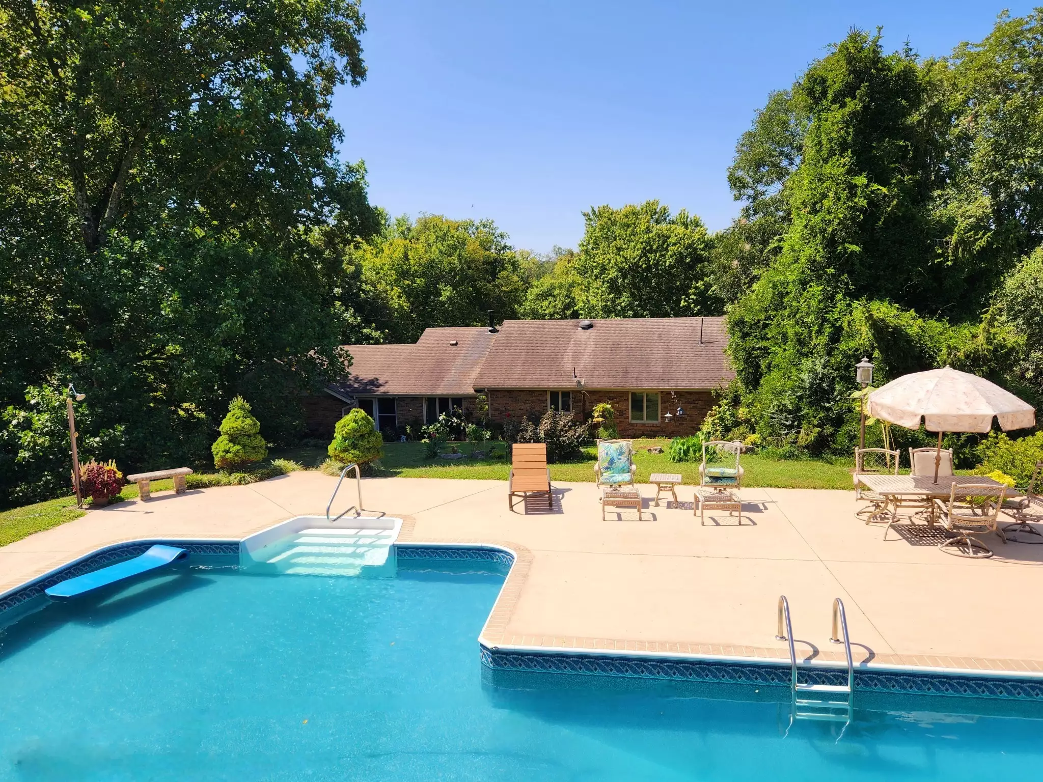 264 Puncheon Camp Rd, Bell Buckle, TN  37020