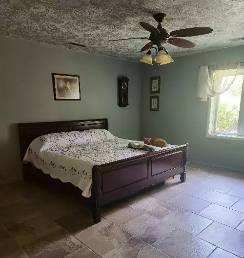 264 Puncheon Camp Rd, Bell Buckle, TN  37020