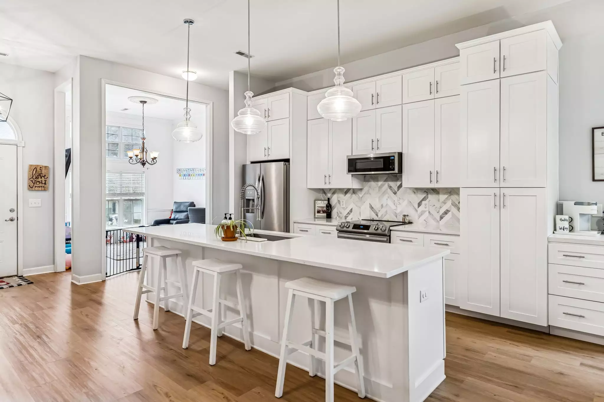 2713 Aston Woods Ln, Thompsons Station, TN  37179