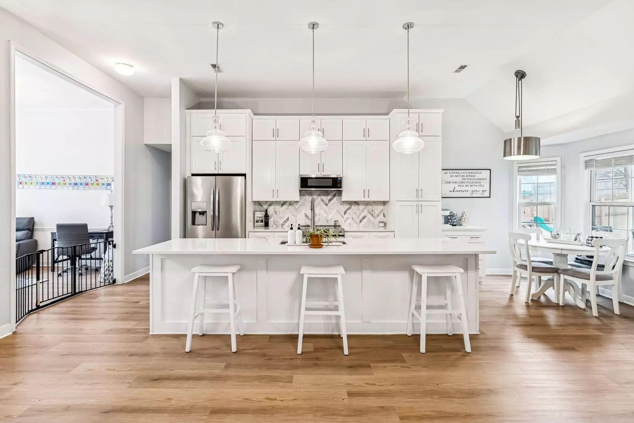 2713 Aston Woods Ln, Thompsons Station, TN  37179