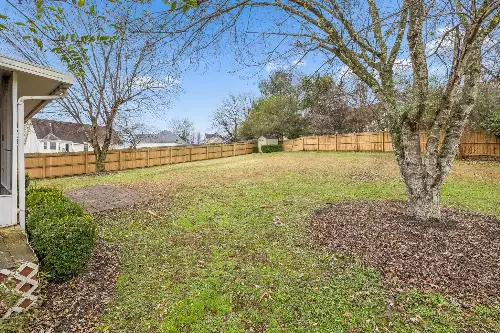 2713 Aston Woods Ln, Thompsons Station, TN  37179