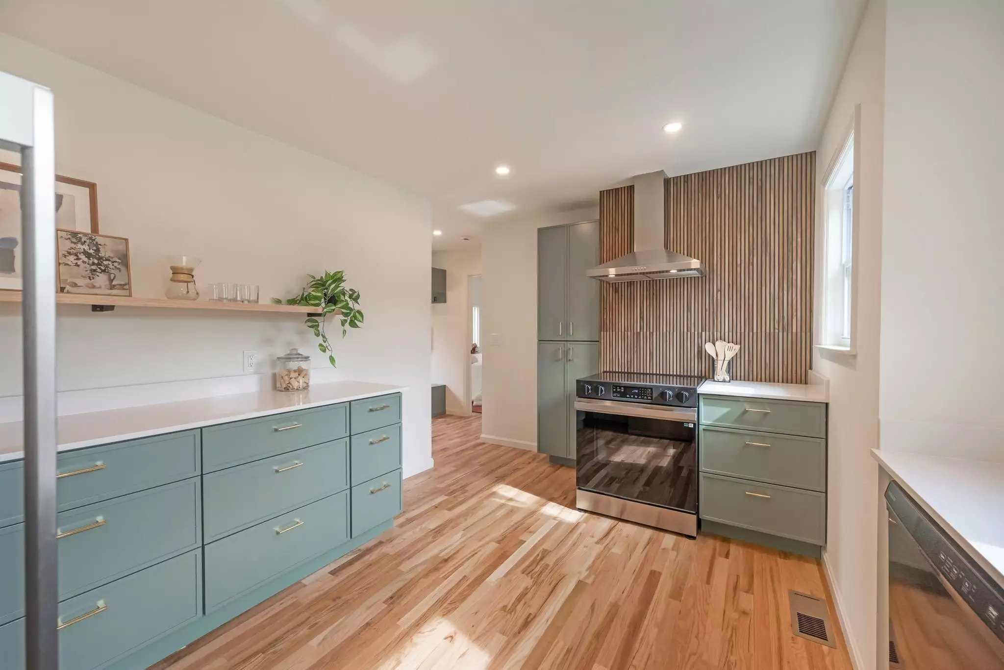 732 Drummond Dr, Nashville, TN  37211