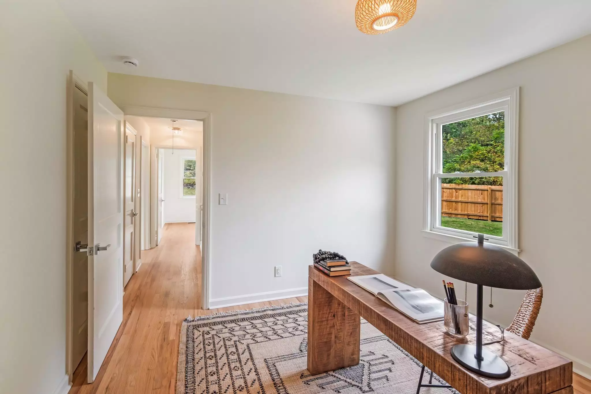 732 Drummond Dr, Nashville, TN  37211