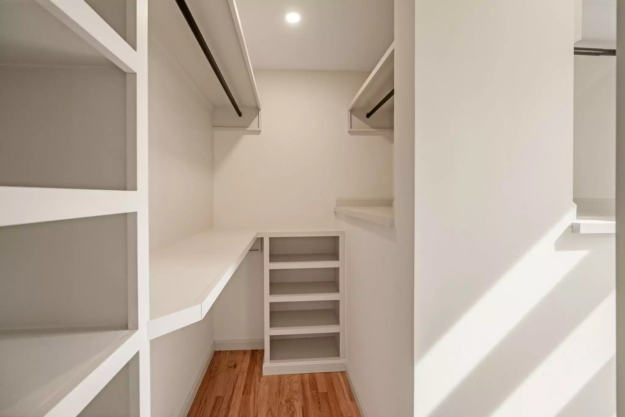 732 Drummond Dr, Nashville, TN  37211