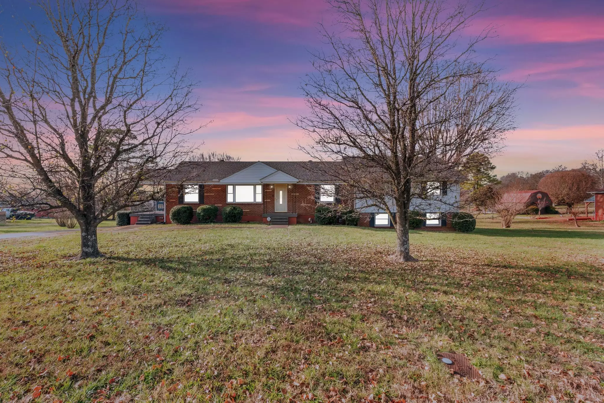 202 Shepherd Hills Dr, Madison, TN  37115