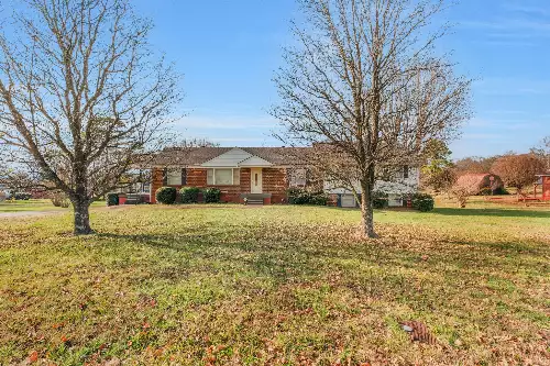 202 Shepherd Hills Dr, Madison, TN  37115