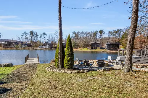 19 Lillypad Ln, Tracy City, TN  37387