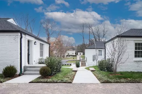 205 Leake Ave, Nashville, TN  37205
