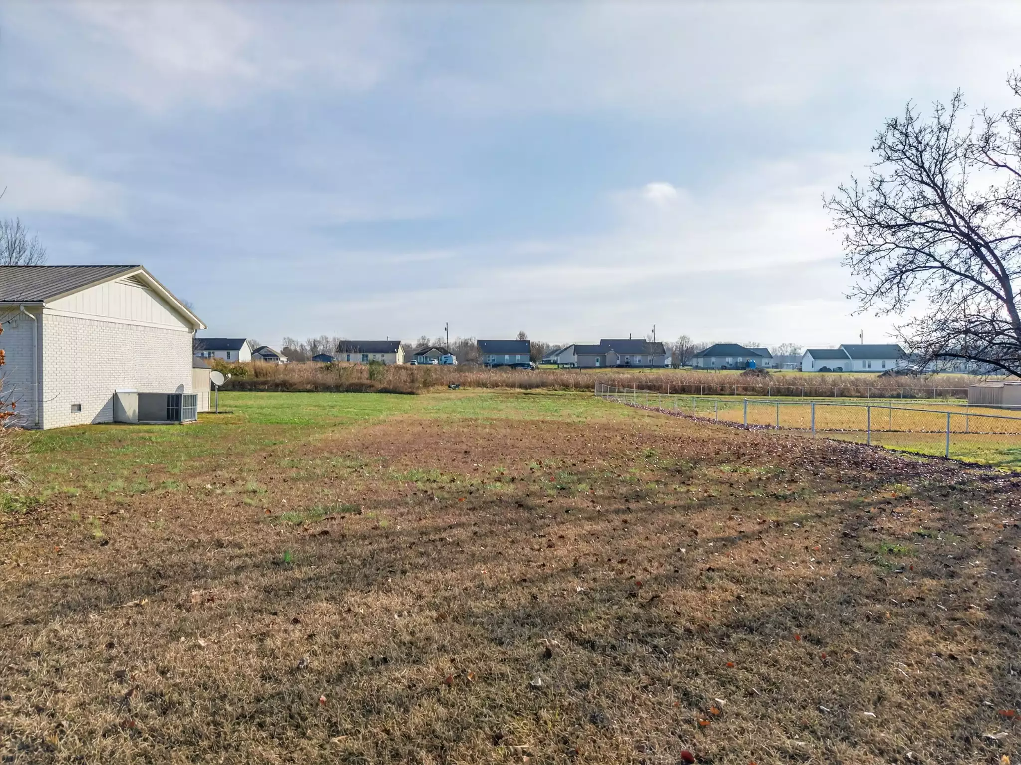 72 Monks Rd, Fayetteville, TN  37334