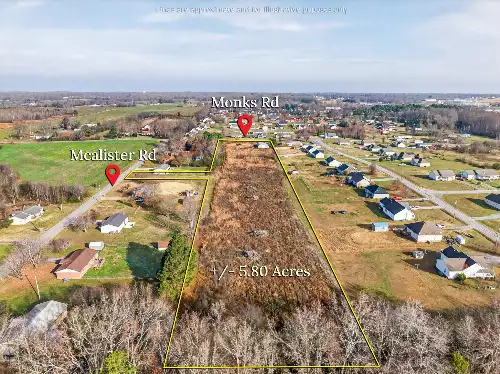 72 Monks Rd, Fayetteville, TN  37334