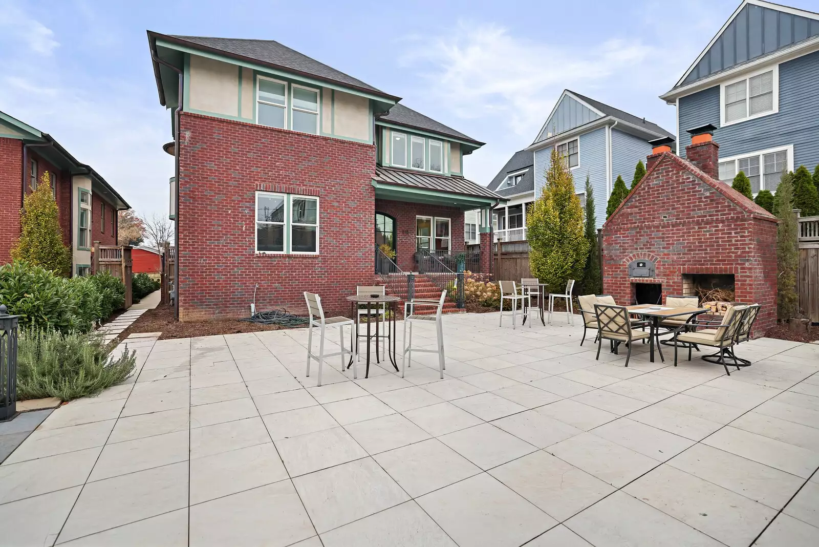 816 Shelby Ave, Nashville, TN  37206